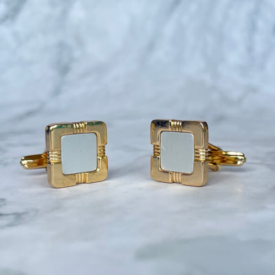 vintage Christian Dior two-tone cufflinks. Timeless geometric square design with a light grey/white inlay and gold-plated ribbed edges. Signed Chr. Dior ©