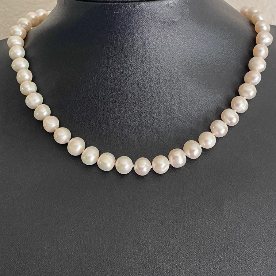 Vintage Freshwater Pearl Necklace
