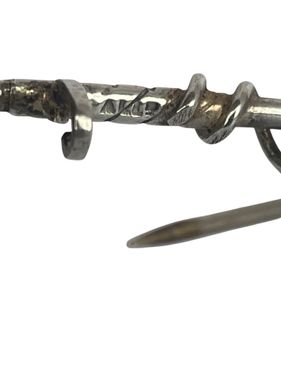 Sterling silver brooch in the form of a golf club with amethyst crystal thistle showing makers marks