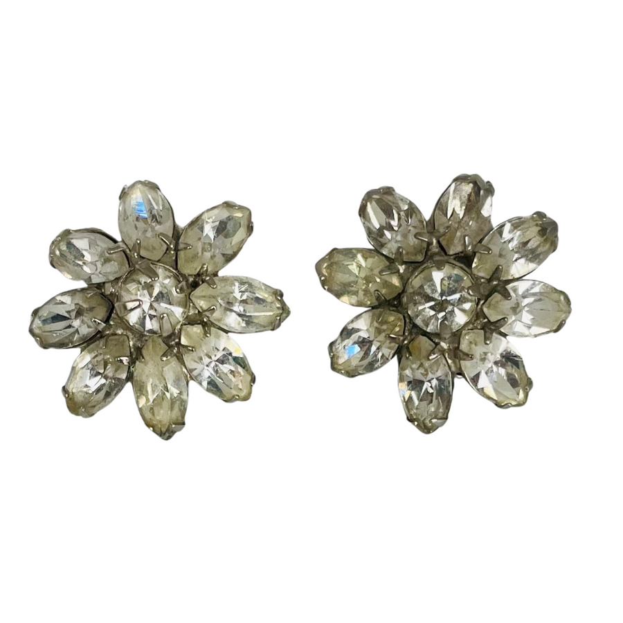A Pair of Vintage Flower Clip On Earrings