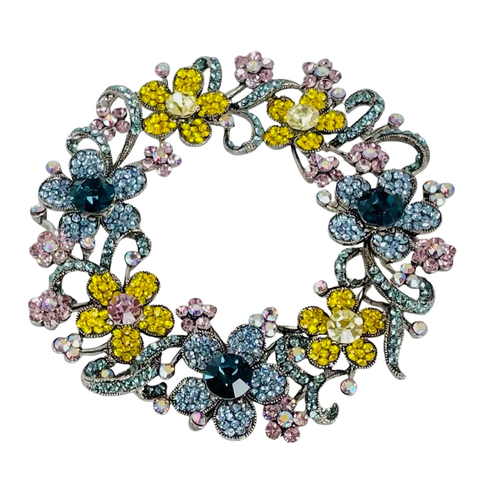 A Butler & Wilson Vintage Large Flower Garland Brooch