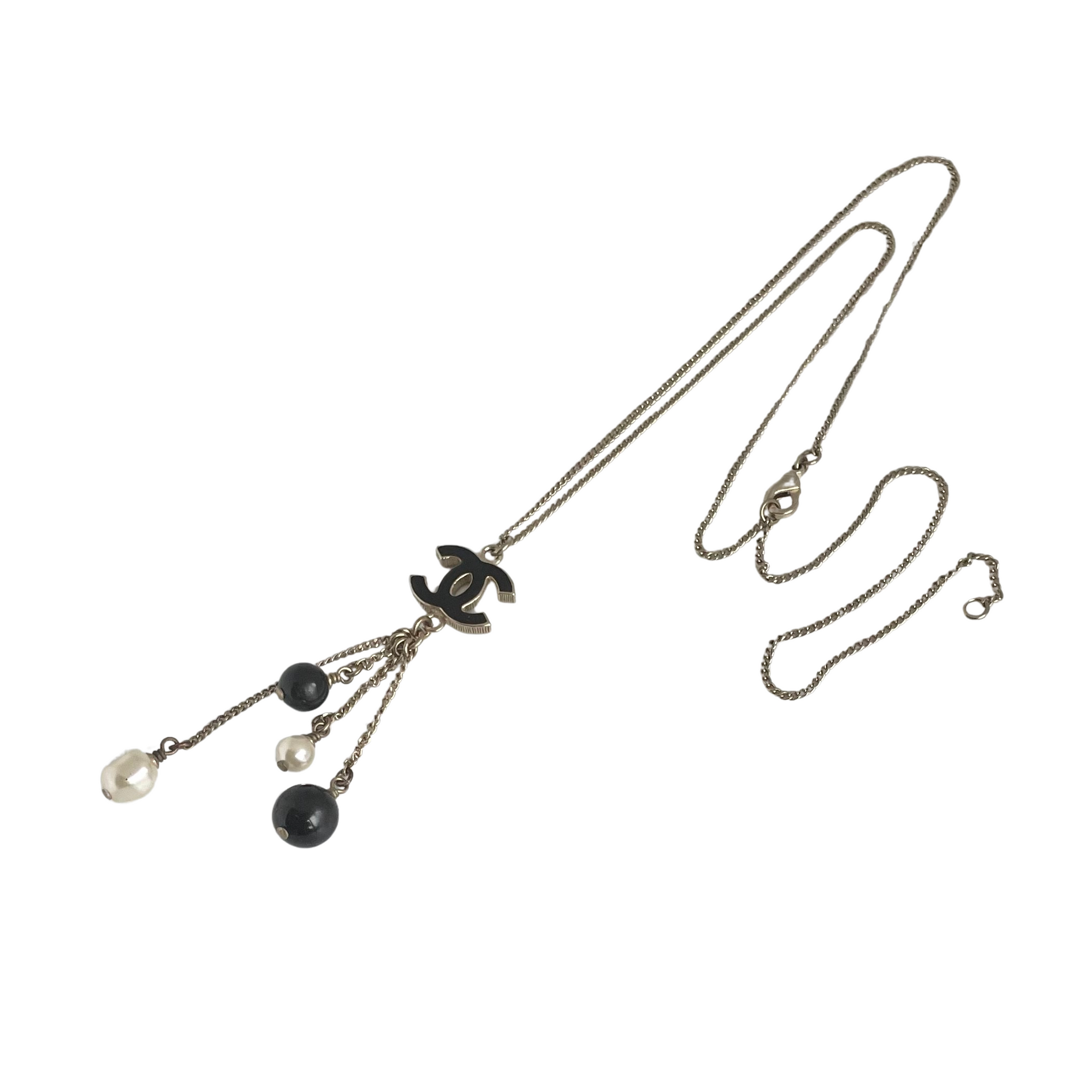 A Chanel Long CC Vintage Necklace