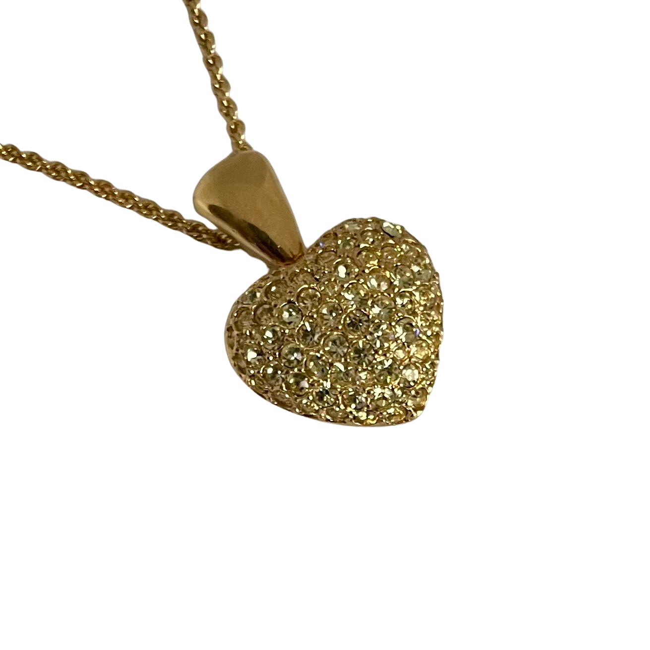 A Vintage Crystal Heart Pendant Faux Pearl Necklace