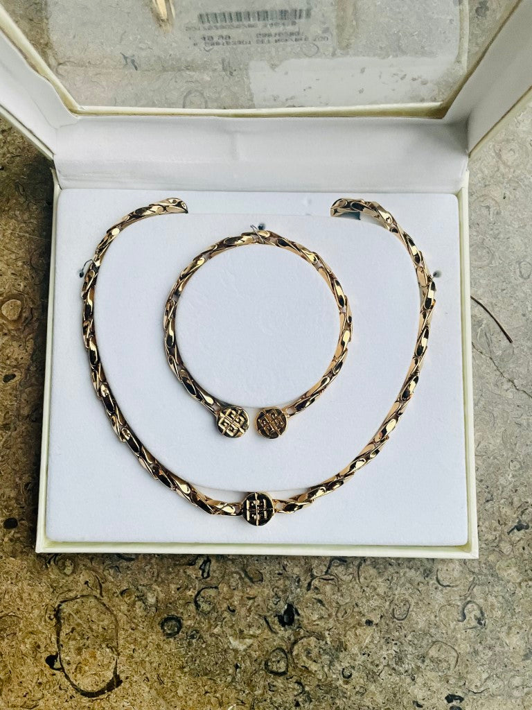 Vintage Givenchy Necklace & Bracelet Set – 1980s, Unworn, Original Box