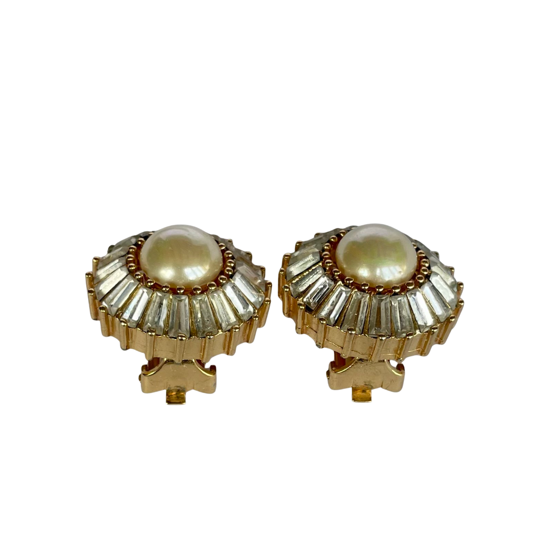 Vintage Grossé (Dior) Pearl Clip Earrings