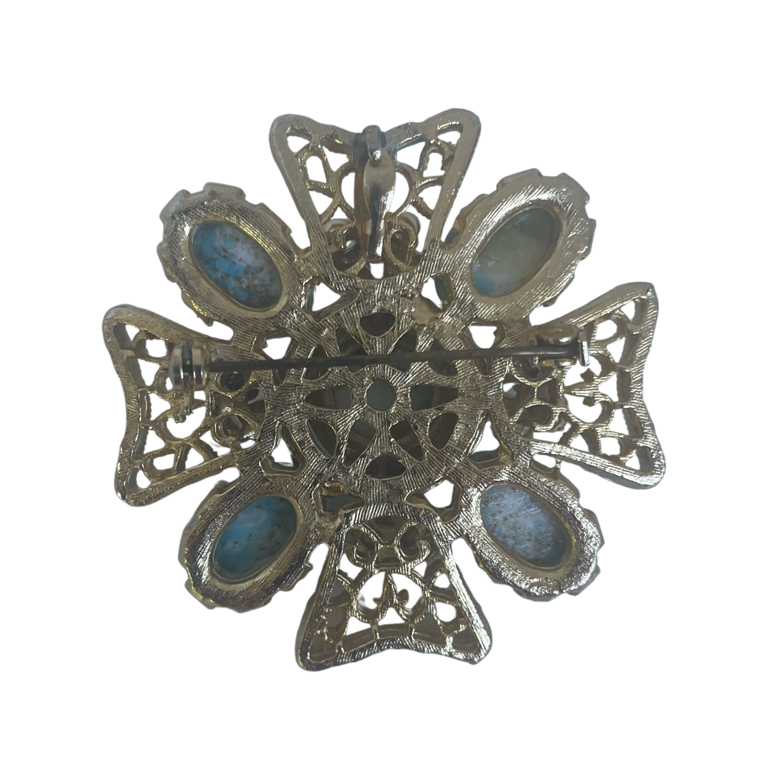 A Vintage Maltese Cross Brooch / Pendant