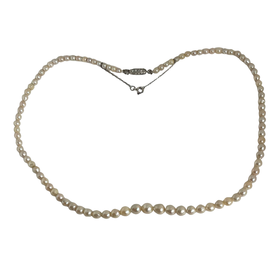 A Vintage Real Pearl Necklace