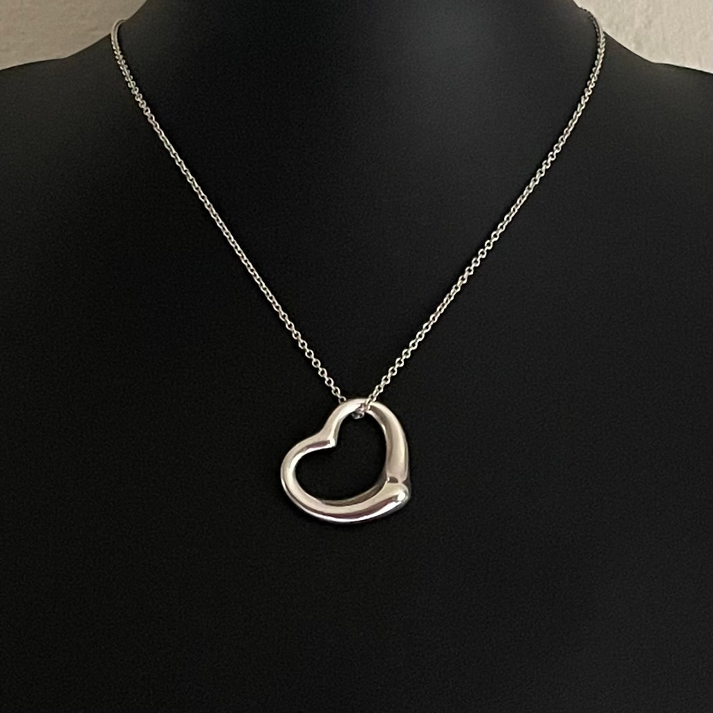 A Vintage Tiffany & Co. Elsa Peretti Open Heart Pendant Necklace, 27mm