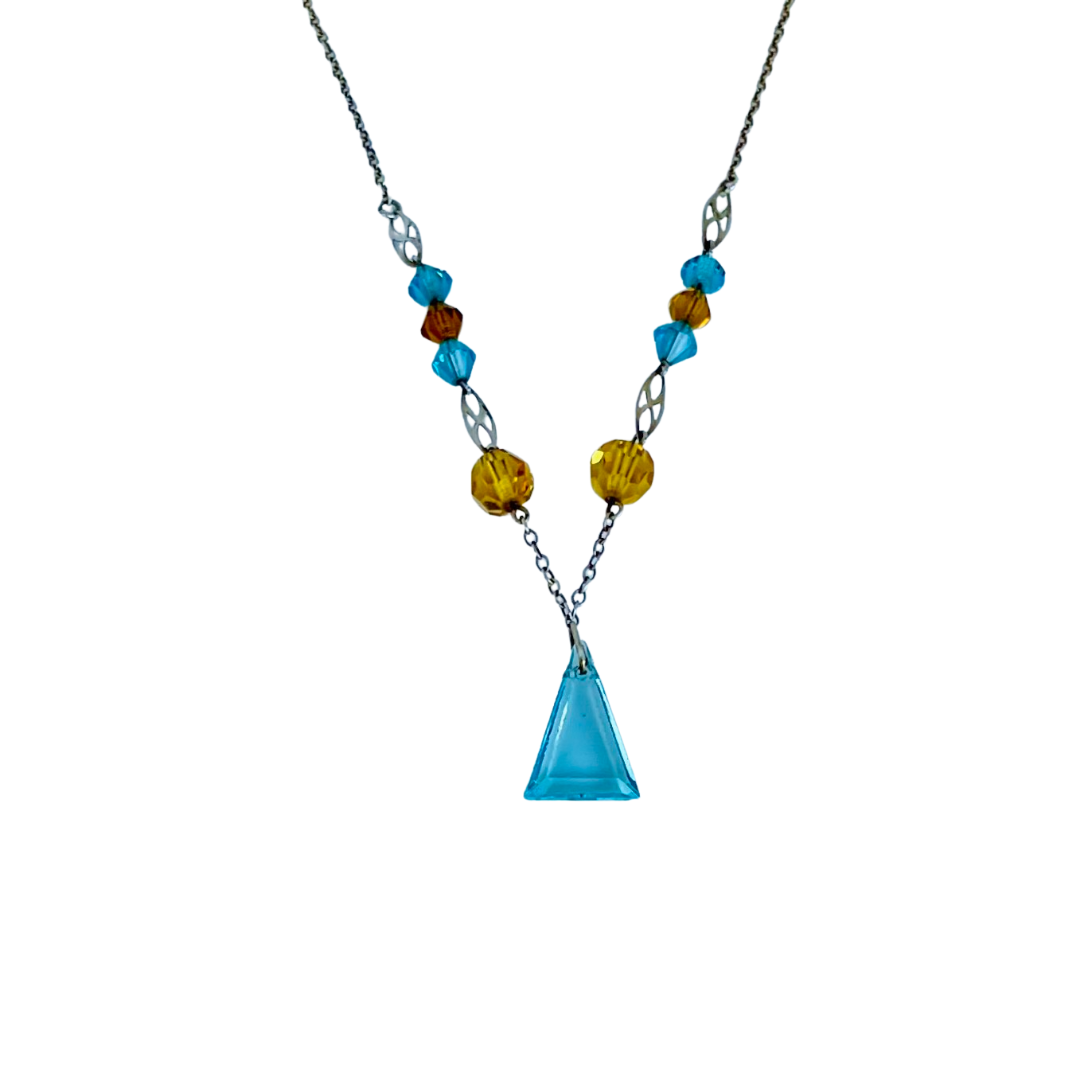 A Vintage Art Deco Necklace