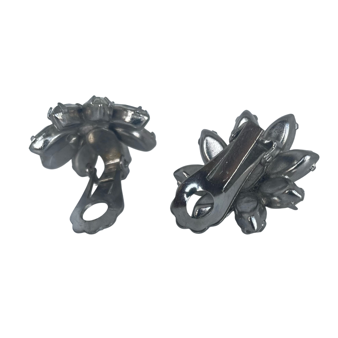 A Pair of Vintage Flower Clip On Earrings