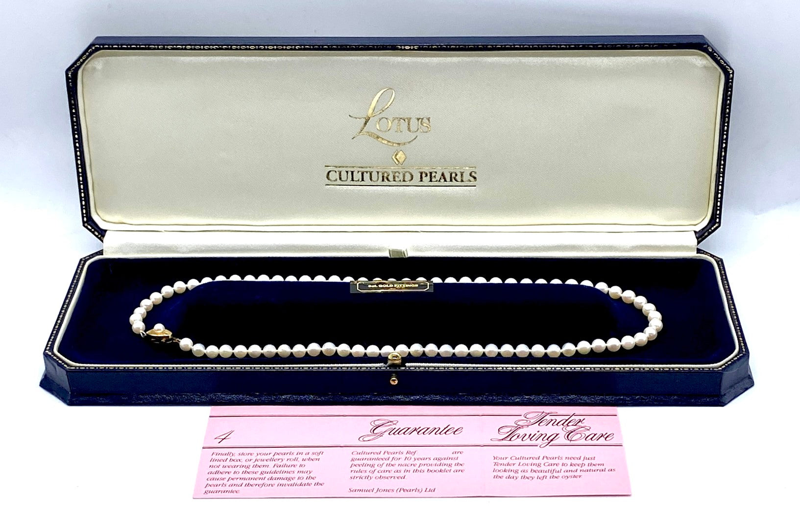 A Vintage String of Cultured Pearls with 9ct Gold Clasp, in Original Box, 1994