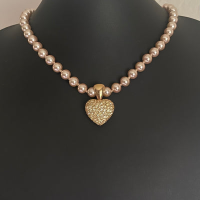 A Vintage Crystal Heart Pendant Faux Pearl Necklace