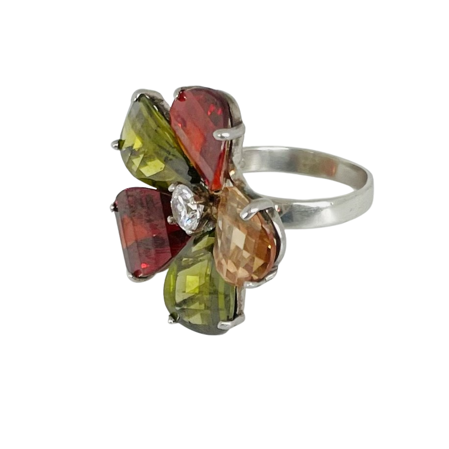 A Vintage Gem-set Flower Ring