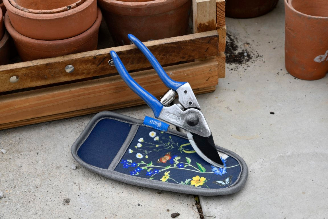 British Meadow Pruner and Holster Set