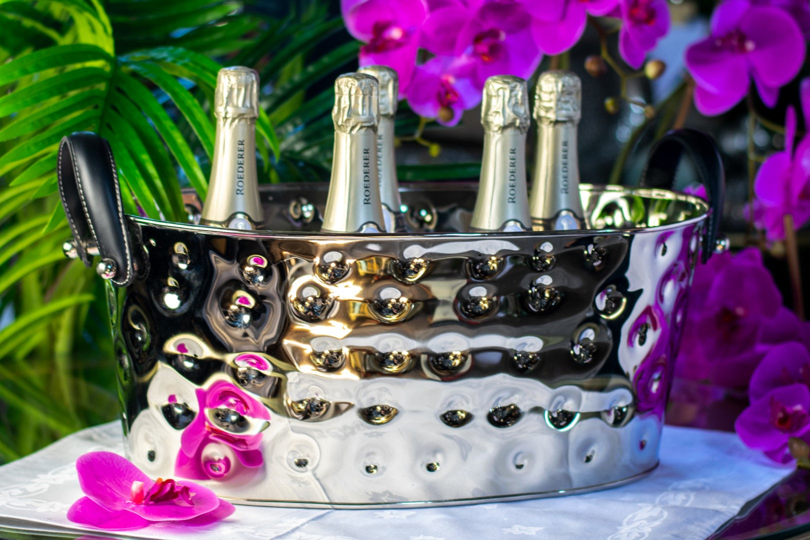 Champagne Bath with Black Leather Handles