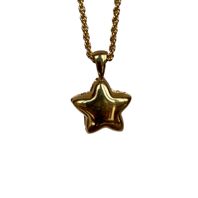 A Vintage Star Pendant Necklace