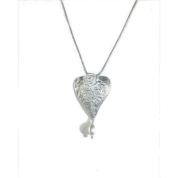 Rose Heart Pendant - annabeljames